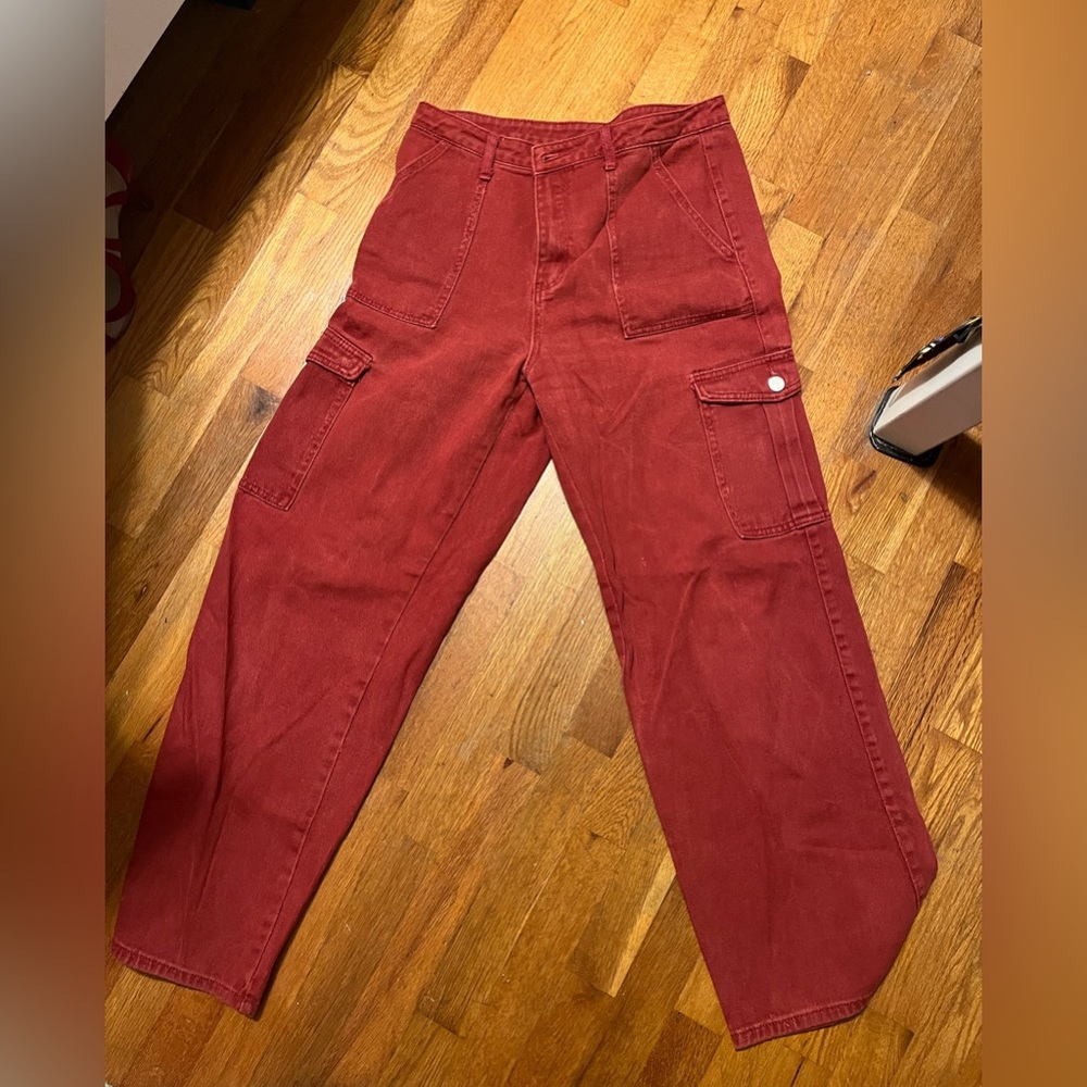 Maroon cargo pants